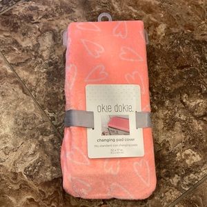 Okie dokie changing pad cover pink with hearts NWT